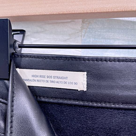 Universal Threads High Rise 90s Straight Leg Faux Leather Jeans Black Womens 00 - Picture 7 of 11